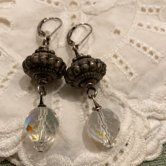 Vintage Bead Earrings - Picture 2 of 4